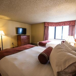 The Grand Lodge Hotel And Suites